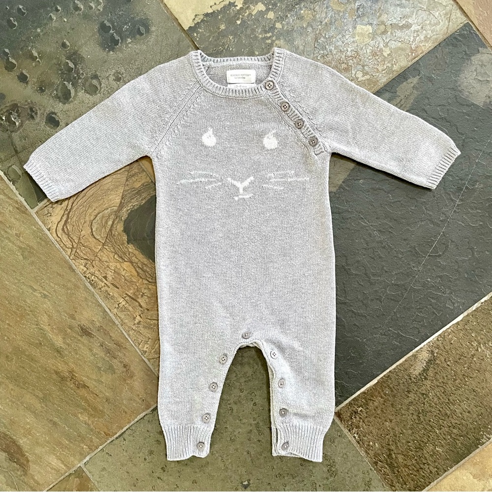 Beatrix Potter~Baby Gap•3-6M•Heather Grey•Soft, Knitted, Button-Up, Bunny Onesie